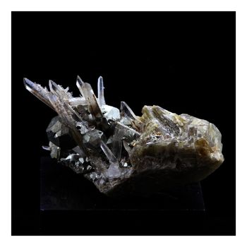 Siderite, Quartz, Pyrite. 67.0 ct.