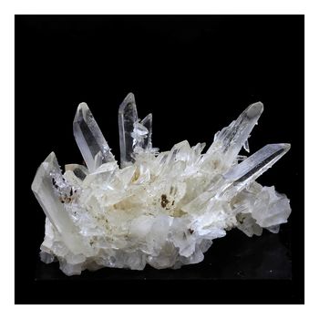 Quartz. 165.0 ct.