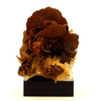 Siderite + Quartz. 228.0 ct.