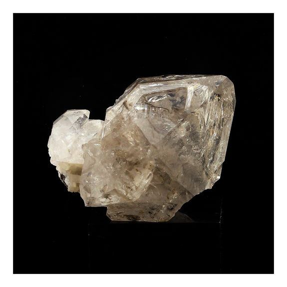 Window Quartz. 189.0 ct. Allos, Alpes-de-Haute-Provence, France.