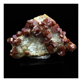 Vanadinite. 81.0 ct.