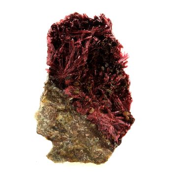 Erythrite. 150.0 ct.