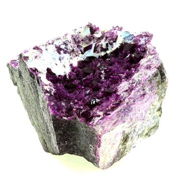 Kämmererite. 1638.0 ct.