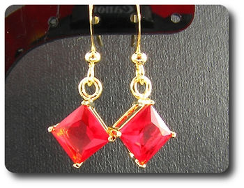 Boucles d'oreille Rubis de synthèse