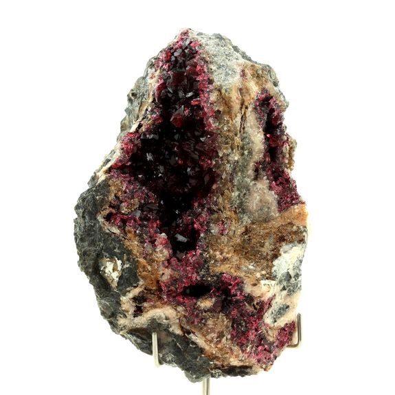 Roselite. 1607.5 ct.