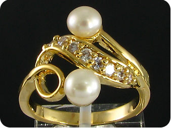 2x6mm White Cultured Pearl White Topaz Gold Ring