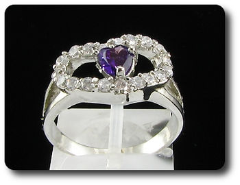 Arresting 5mm Purple Amethyst Heart Cut Ring