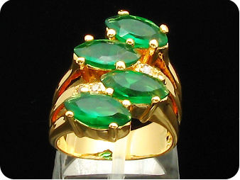 4x10mm Green Emerald Ring
