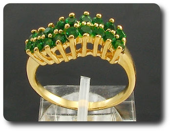 18 x 2mm Green Emerald Round Cut Gold Ring