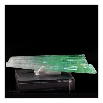 Tourmaline Elbaite. 185.5 ct.