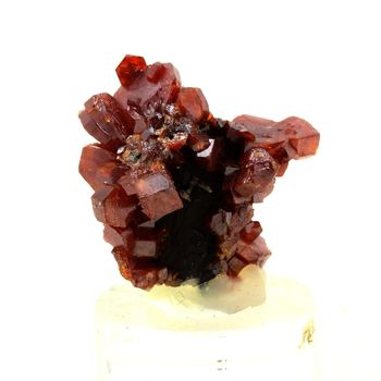 Vanadinite. 65.0 ct.