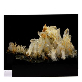 Quartz + Siderite. 1021.5 ct.