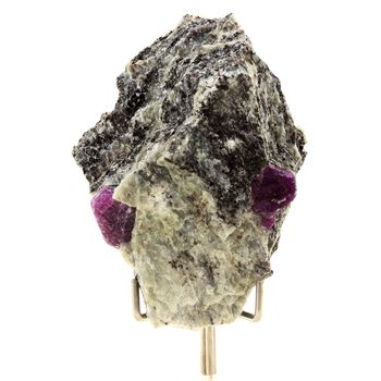 Ruby. 303.75 ct.