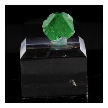 Grenat Tsavorite. 101.5 ct.