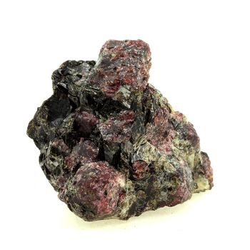 Garnet + Mica. 326.5 ct.