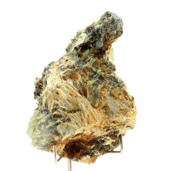 Quartz Prase + Tremolite. 806.5 ct.