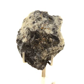 Auriferous Quartz. 125.0 ct.