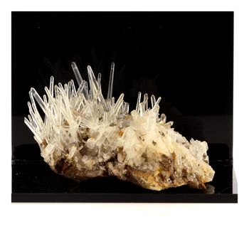 Pyrite + Quartz. 615.0 ct.