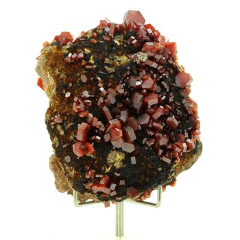 Vanadinite. 592.0 ct.