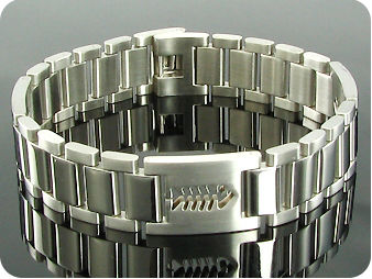 Fish Carving Bracelet