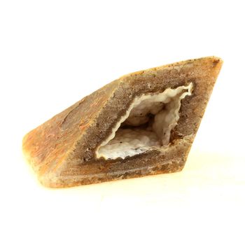 Agate Polyedrique. 156.5 ct.