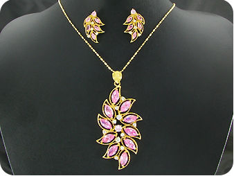 23x12 4~2mm Pink Sapphire Gold Pendant Earrings Set