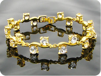 20x5mm White Simulated Diamond Round Gold Bracelet