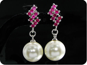 2x12mm White Fresh Water Huge Pearl Red Ruby Earrings