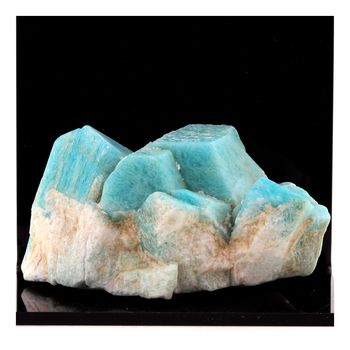 Amazonite. 992.5 ct.