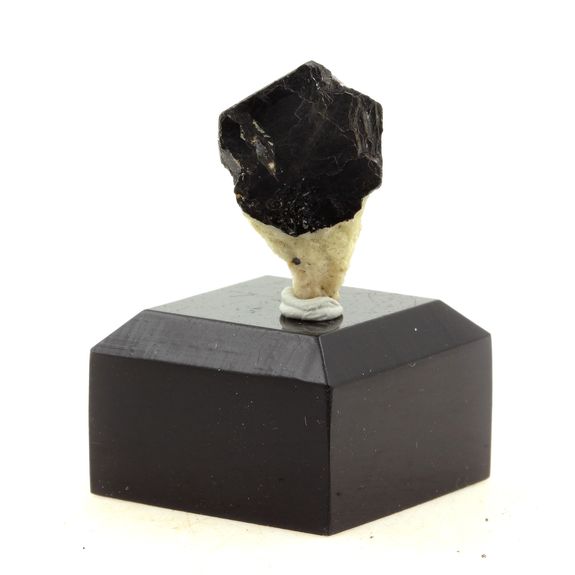 Hibonite. 36.0 ct.
