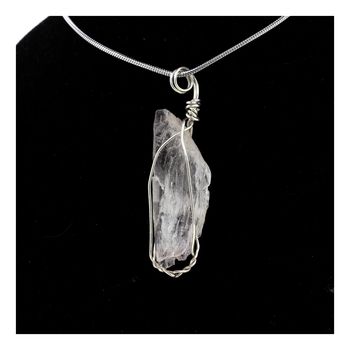 Collier Kunzite brut.