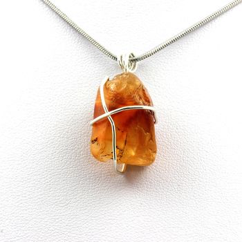 Collier Cornaline brut.