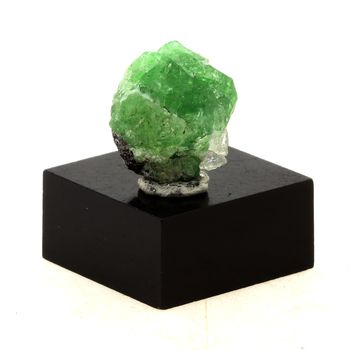 Tsavorite Garnet. 10.8 ct.