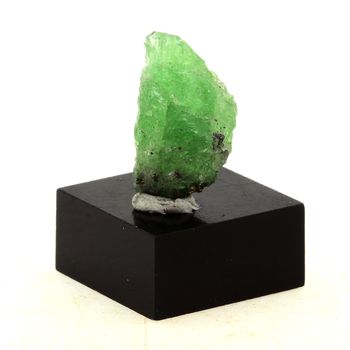 Tsavorite Garnet. 10.1 ct.