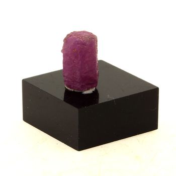 Ruby. 7.8 ct.