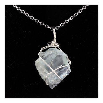 Collier Fluorite verte brut.