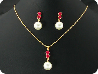 White Pearl 6x5mm Red Ruby Gold Pendant Earrings Set