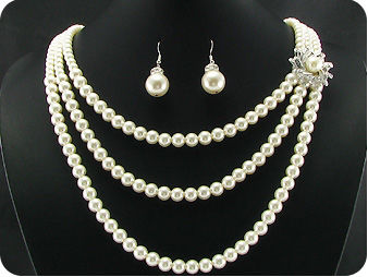264x14~6mm White Pure Pearl 3~row Necklace Earrings Set