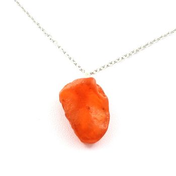 Collier Cornaline brut. 36.15 ct.