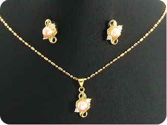 3x7mm Creamy Pearl Topaz Gold Pendant Earrings Set