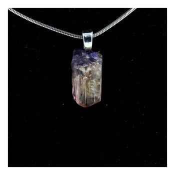 Collier Tanzanite brut. 15.30 ct.