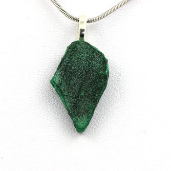 Raw Malachite Necklace. 21.29 ct.