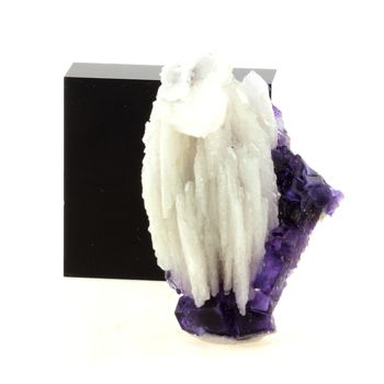 Fluorite + Baryte. 102.15 ct.