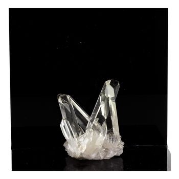 Quartz. 153.05 ct.
