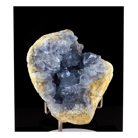 Celestine. 1440.5 ct.