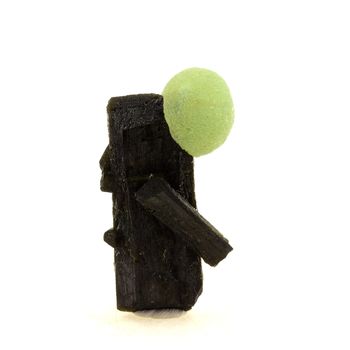 Prehnite + Epidote. 157.0 ct.