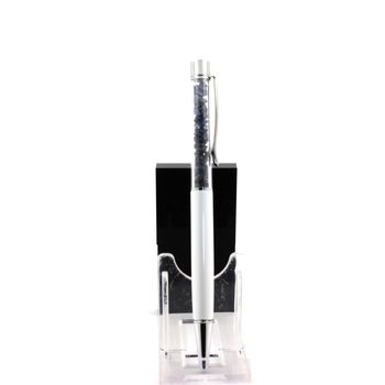 Raw Sapphire mineral pen Madagascar.