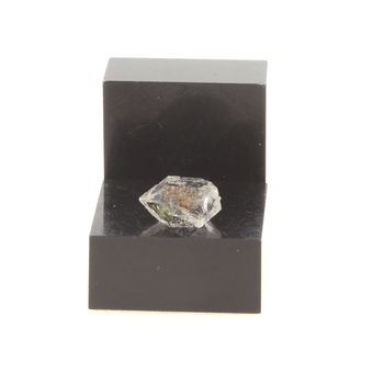 Petroleum Quartz. 1.96 ct.