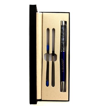 Raw Sapphire mineral pen Madagascar.