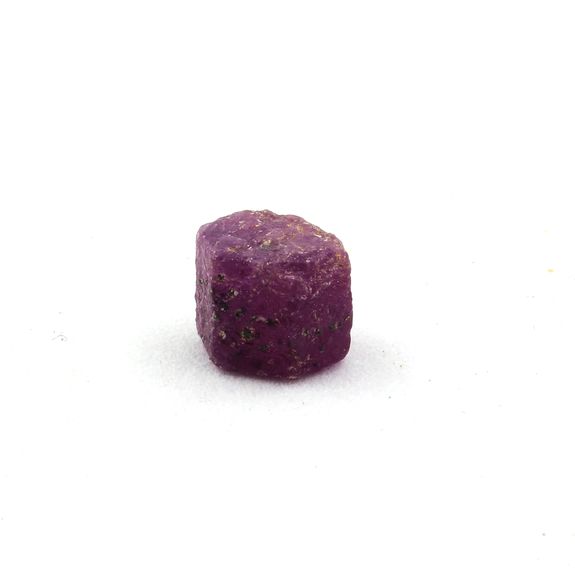 Ruby. 4.20 ct.